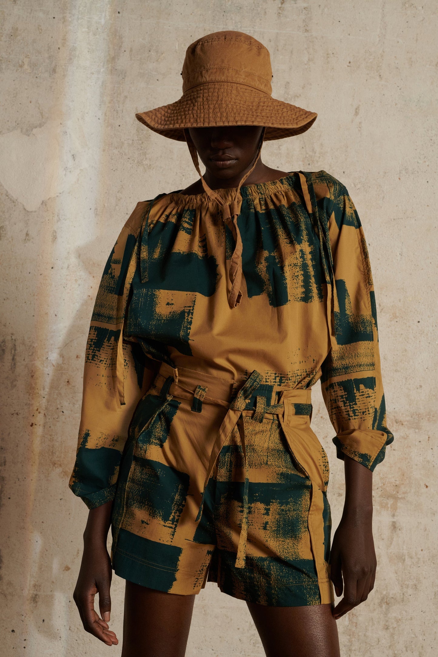 UKI SHIRT