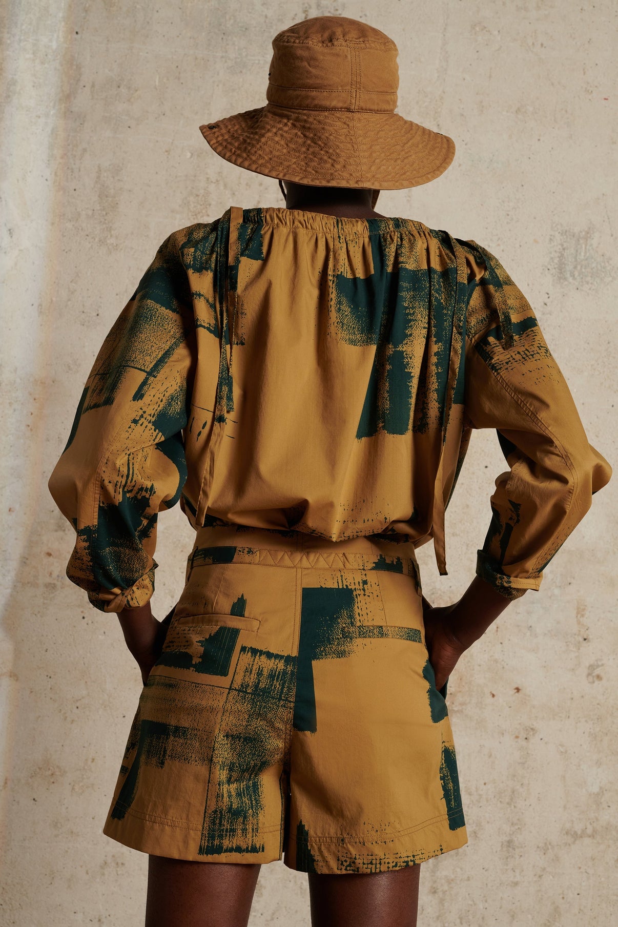 UKI SHIRT vue 8